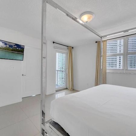 Luxurious Private Unit With Parking Apartment Miami Exterior foto