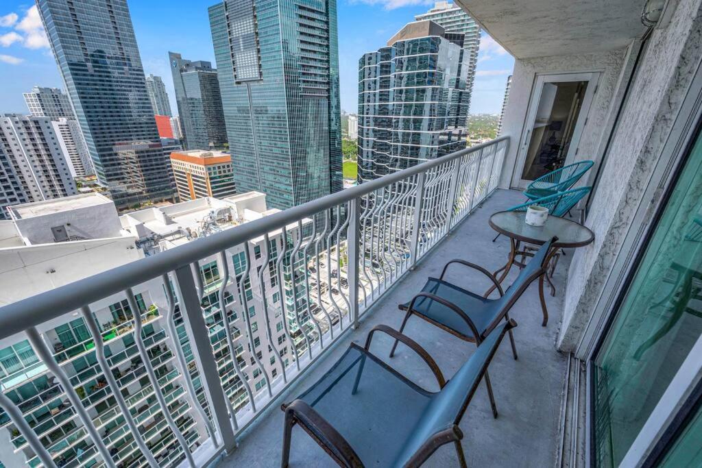 Luxurious Private Unit With Parking Apartment Miami Exterior foto