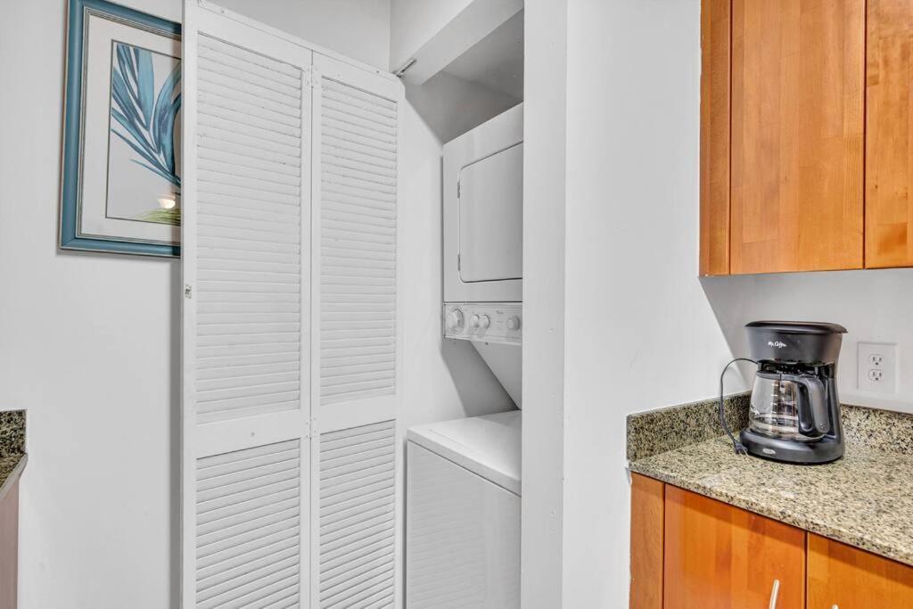 Luxurious Private Unit With Parking Apartment Miami Exterior foto