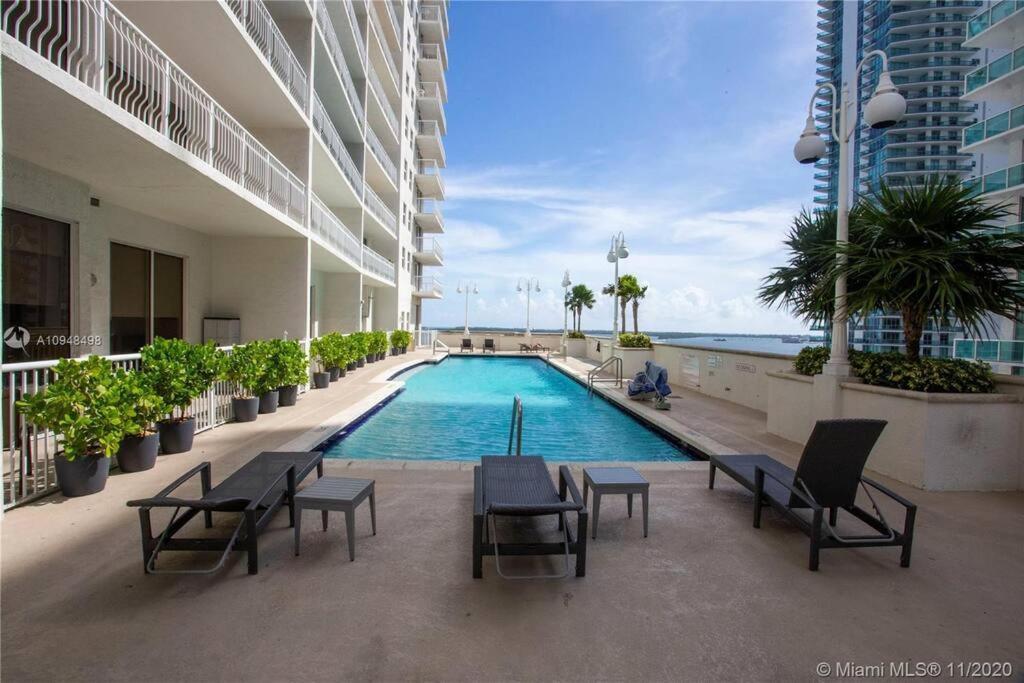 Luxurious Private Unit With Parking Apartment Miami Exterior foto