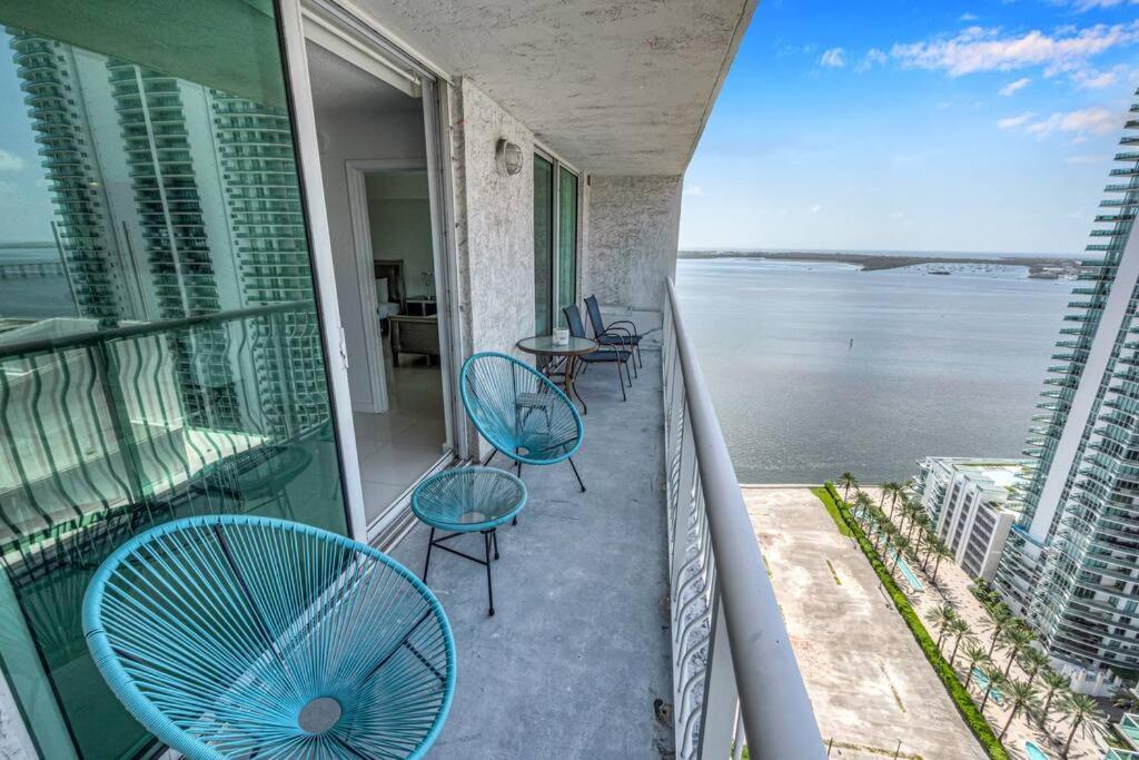 Luxurious Private Unit With Parking Apartment Miami Exterior foto
